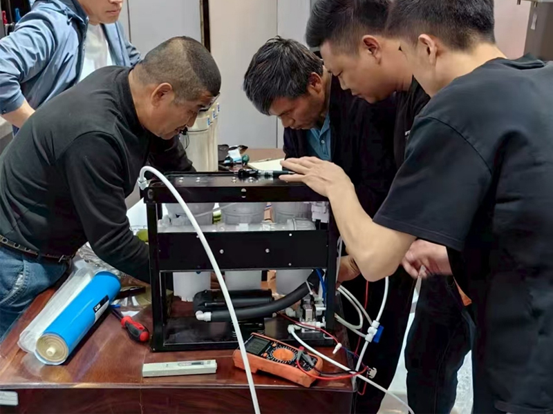 专业赋能 服务升级 /水为商用净水开展售后技术培训，持续为客户做更好的服务